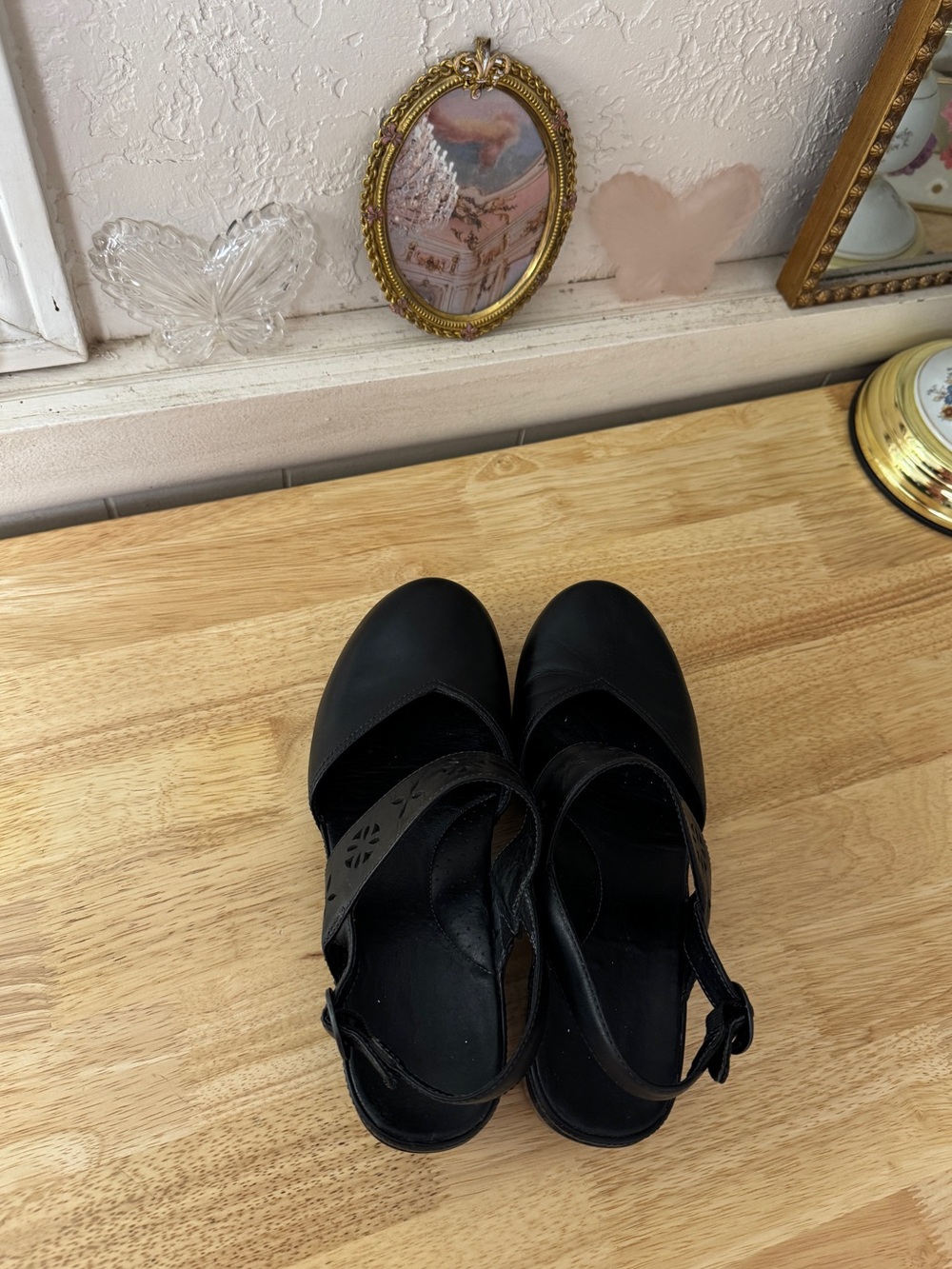 Dansko Black Leather Mary Jane Clog Sandals EU 40 Floral Cutout Comfort Shoes - Picture 11 of 15
